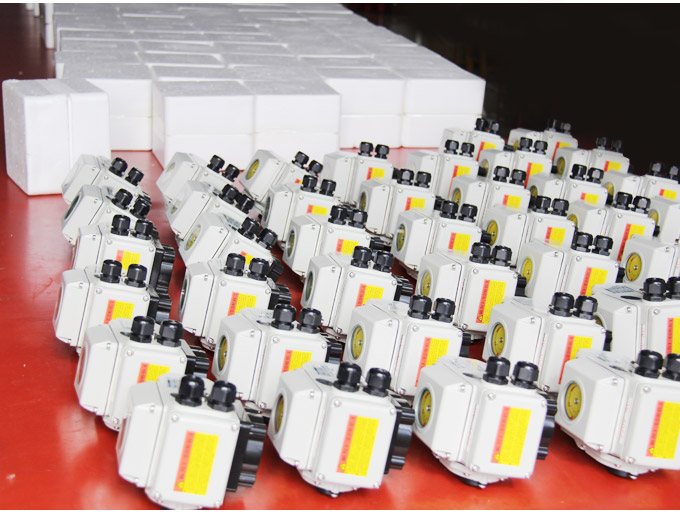 防爆電動(dòng)執(zhí)行器,YTEx-RS200防爆電動(dòng)執(zhí)行機(jī)構(gòu)倉(cāng)庫(kù)一角2